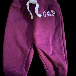 Baby Gap Sweats 3-6 months! Perfect!